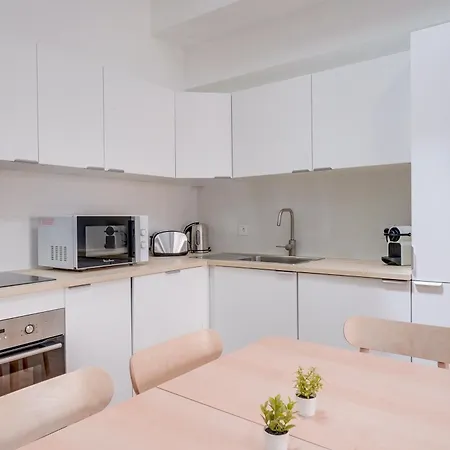 Le Rayon - Appt Dans Le Centre De Apartament